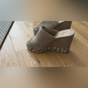 Castaner espadrille. platform wedge  37 Like new